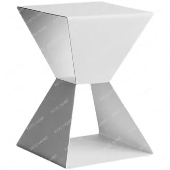 Металлический чайный столик Геометрический диван для гостиной, Приставной столик для хранения Дизайнерский Креативный Угловой столик